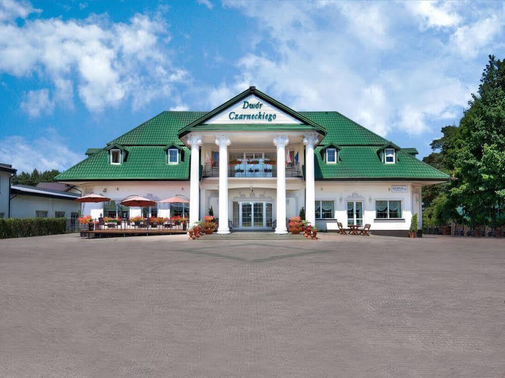 Hotel Dwor Czarneckiego à Porosły Extérieur photo